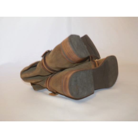 Matisse Prospector Boots Women’s Size 8.5 M Tan Suede Leather Cross Straps Ankle - Picture 15 of 16